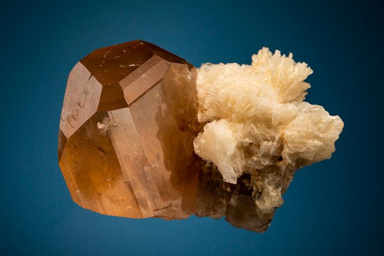 TOPAZ with ALBITE var. Cleavelandite